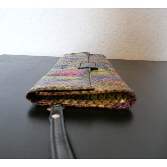 Colorful Reptile Embossed Pattern Wristlet Clutch Cocktail Evening Bag - Picture 11 of 16